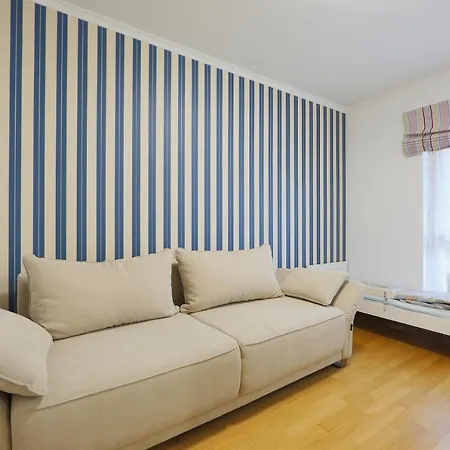 Apart-hotel The Bluedeck Wellness